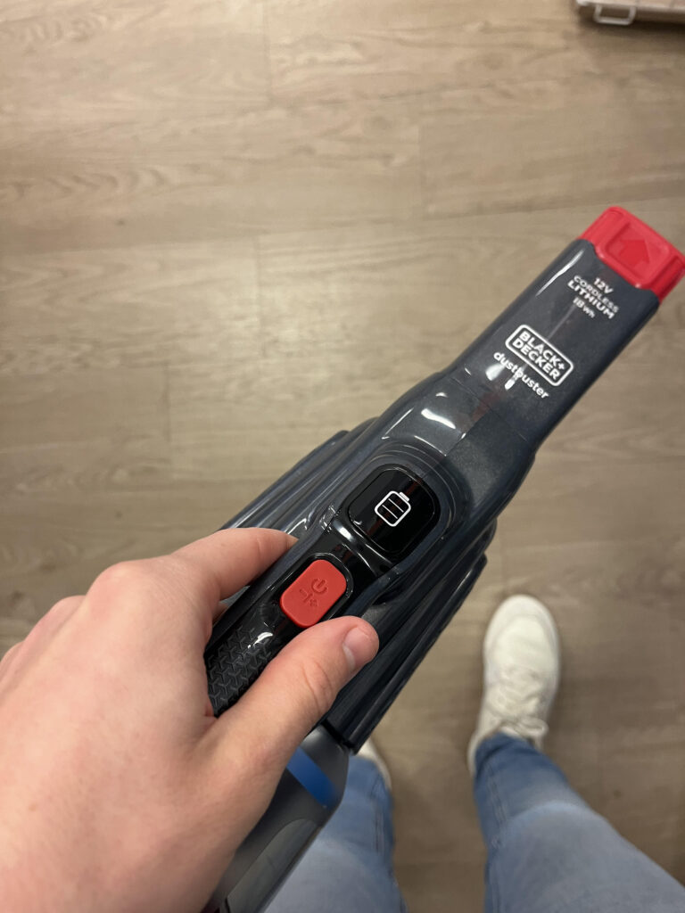 Black en Decker kruimeldief test op camping